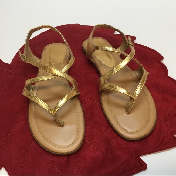 Toox Shoes - Darling Gold Sandals. TOOX